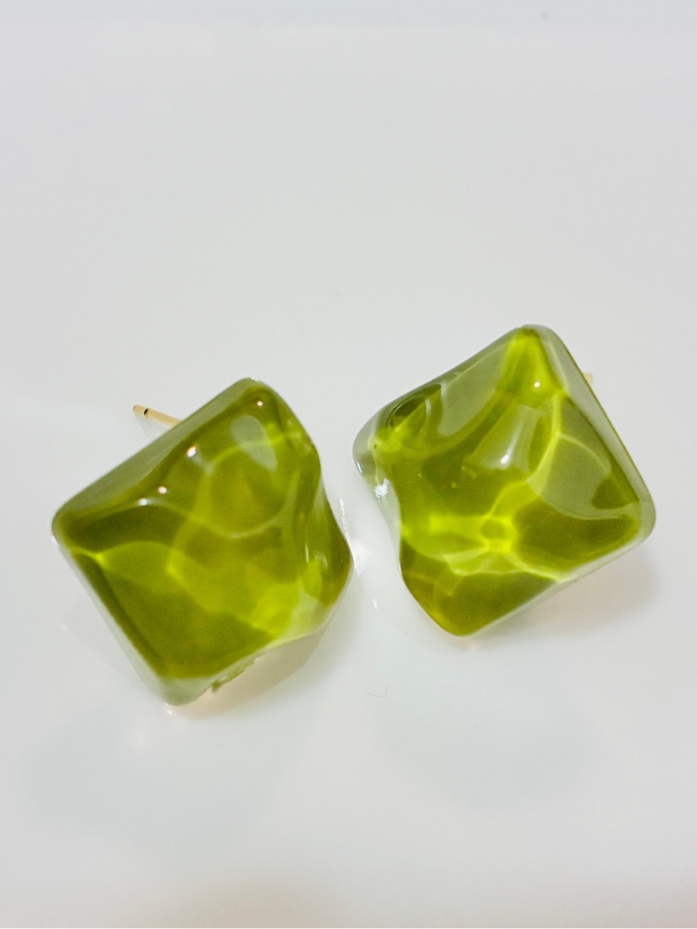 Acrylic square green studs earrings